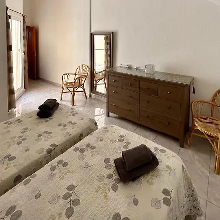 Apartament 2 Bedroom In Castle Harbour C205 Los Cristianos (Tenerife)