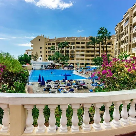 Apartamento 2 Bedroom In Castle Harbour C205 Los Cristianos (Tenerife)